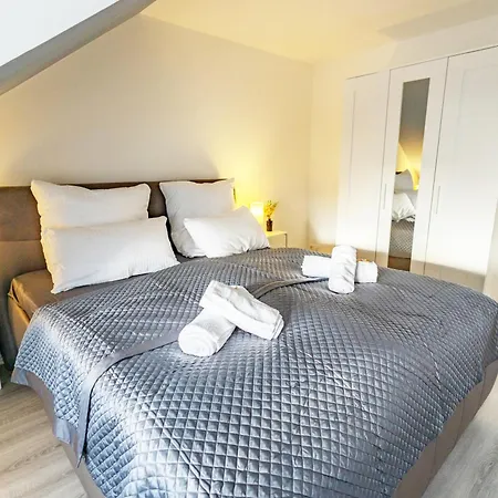 Hannibal - T-roc, Vw Naehe, Parkplatz, Naehe, Kueche, Highspeed-wlan Apartment Wolfsburg
